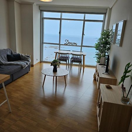 Vivienda Con Increibles Vistas A La Playa De Riazor Corunha Exterior foto