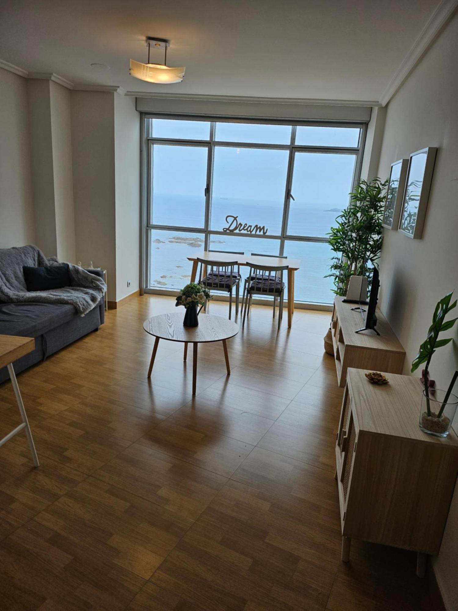 Vivienda Con Increibles Vistas A La Playa De Riazor Corunha Exterior foto